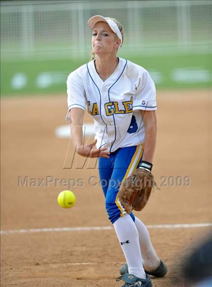 Thumbnail 1 in North vs. El Segundo (CIF SS D4 Final) photogallery.