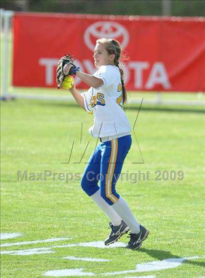 Thumbnail 3 in North vs. El Segundo (CIF SS D4 Final) photogallery.