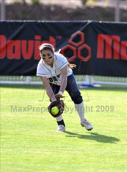 Thumbnail 1 in North vs. El Segundo (CIF SS D4 Final) photogallery.
