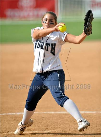 Thumbnail 3 in North vs. El Segundo (CIF SS D4 Final) photogallery.