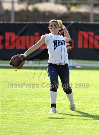 Thumbnail 2 in North vs. El Segundo (CIF SS D4 Final) photogallery.