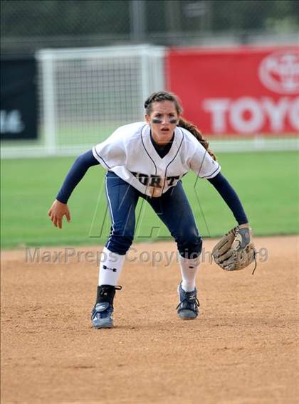 Thumbnail 3 in North vs. El Segundo (CIF SS D4 Final) photogallery.