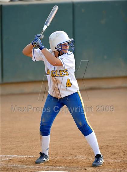 Thumbnail 2 in North vs. El Segundo (CIF SS D4 Final) photogallery.