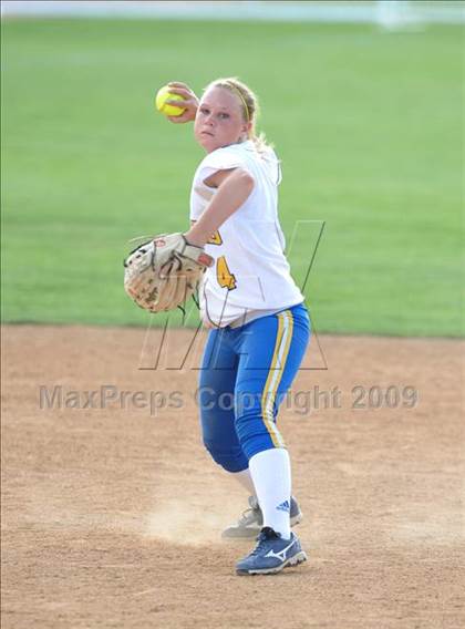 Thumbnail 1 in North vs. El Segundo (CIF SS D4 Final) photogallery.