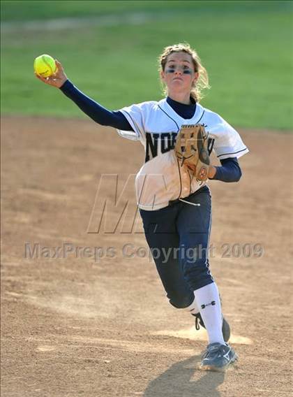 Thumbnail 3 in North vs. El Segundo (CIF SS D4 Final) photogallery.