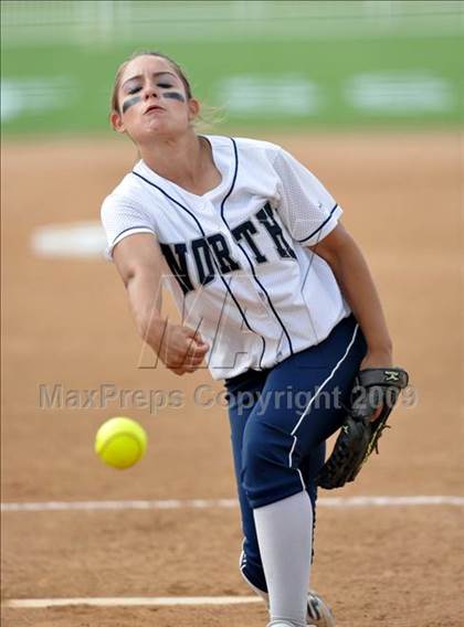 Thumbnail 2 in North vs. El Segundo (CIF SS D4 Final) photogallery.