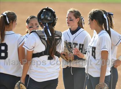 Thumbnail 2 in North vs. El Segundo (CIF SS D4 Final) photogallery.