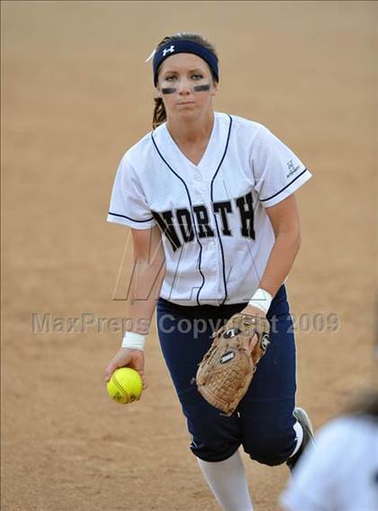 Thumbnail 3 in North vs. El Segundo (CIF SS D4 Final) photogallery.