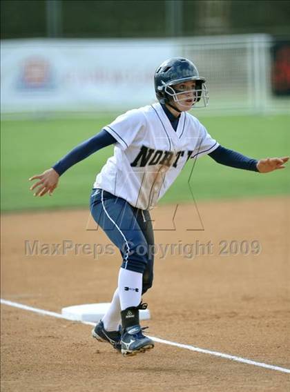 Thumbnail 2 in North vs. El Segundo (CIF SS D4 Final) photogallery.