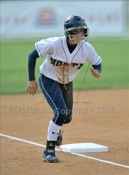 Thumbnail 3 in North vs. El Segundo (CIF SS D4 Final) photogallery.