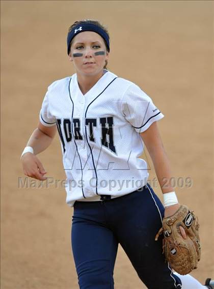 Thumbnail 1 in North vs. El Segundo (CIF SS D4 Final) photogallery.