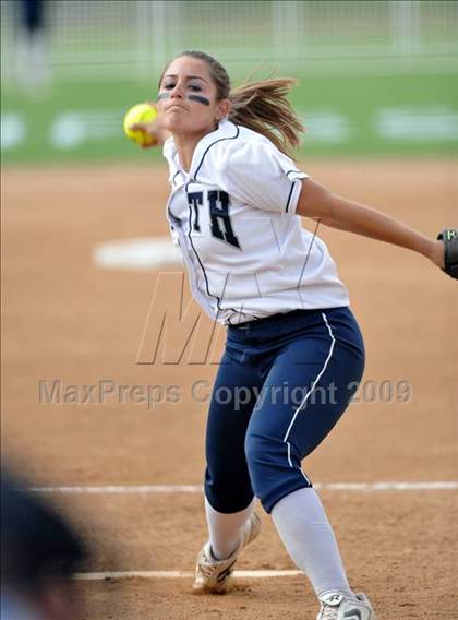 Thumbnail 2 in North vs. El Segundo (CIF SS D4 Final) photogallery.