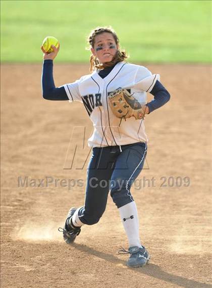 Thumbnail 2 in North vs. El Segundo (CIF SS D4 Final) photogallery.