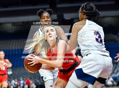 Thumbnail 2 in Hardin-Jefferson vs. Argyle (UIL 4A Final) photogallery.