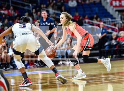 Thumbnail 3 in Hardin-Jefferson vs. Argyle (UIL 4A Final) photogallery.