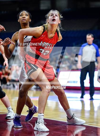 Thumbnail 2 in Hardin-Jefferson vs. Argyle (UIL 4A Final) photogallery.