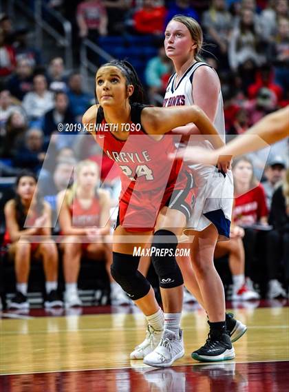 Thumbnail 3 in Hardin-Jefferson vs. Argyle (UIL 4A Final) photogallery.