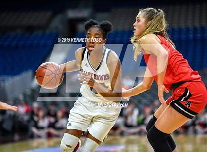 Thumbnail 3 in Hardin-Jefferson vs. Argyle (UIL 4A Final) photogallery.