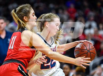 Thumbnail 3 in Hardin-Jefferson vs. Argyle (UIL 4A Final) photogallery.