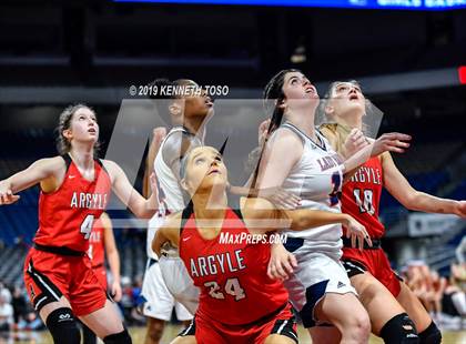 Thumbnail 2 in Hardin-Jefferson vs. Argyle (UIL 4A Final) photogallery.