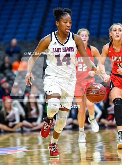 Thumbnail 3 in Hardin-Jefferson vs. Argyle (UIL 4A Final) photogallery.