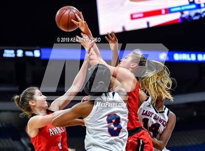Thumbnail 2 in Hardin-Jefferson vs. Argyle (UIL 4A Final) photogallery.
