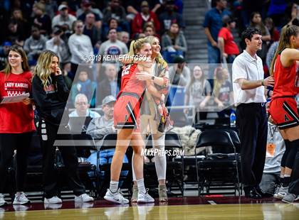 Thumbnail 2 in Hardin-Jefferson vs. Argyle (UIL 4A Final) photogallery.