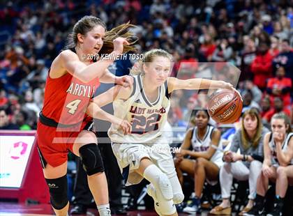 Thumbnail 1 in Hardin-Jefferson vs. Argyle (UIL 4A Final) photogallery.