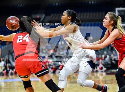 Thumbnail 3 in Hardin-Jefferson vs. Argyle (UIL 4A Final) photogallery.