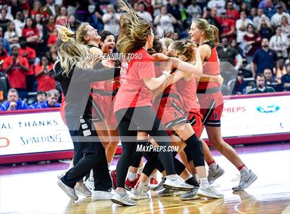 Thumbnail 1 in Hardin-Jefferson vs. Argyle (UIL 4A Final) photogallery.
