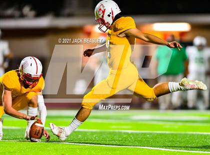 Thumbnail 2 in St. Mary's @ Glendale (Homecoming) photogallery.