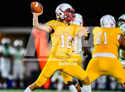 Thumbnail 3 in St. Mary's @ Glendale (Homecoming) photogallery.