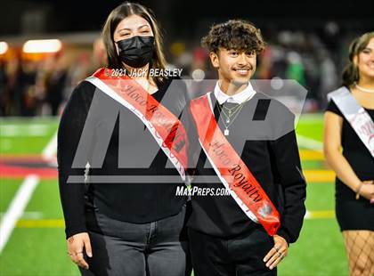 Thumbnail 3 in St. Mary's @ Glendale (Homecoming) photogallery.