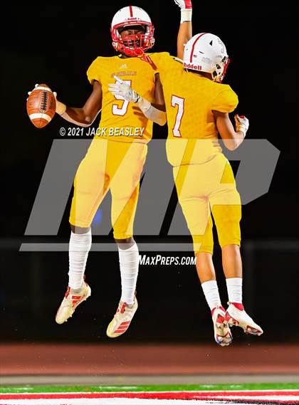 Thumbnail 3 in St. Mary's @ Glendale (Homecoming) photogallery.