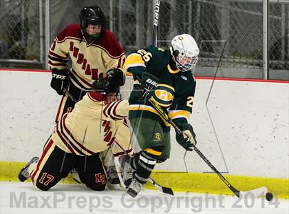 Thumbnail 1 in Trinity Catholic @ North Haven photogallery.