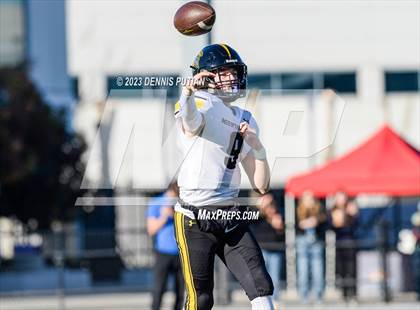 Thumbnail 3 in Mountain View vs. Palo Alto (CIF CCS D4 Finals) photogallery.