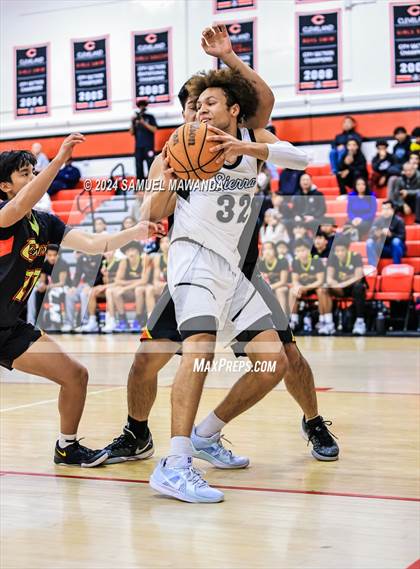 Thumbnail 3 in Sierra Canyon vs Cerritos photogallery.
