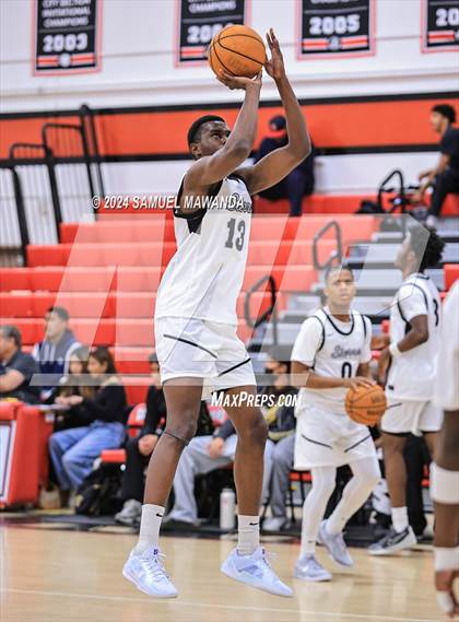 Thumbnail 2 in Sierra Canyon vs Cerritos photogallery.