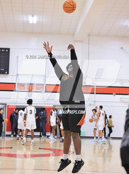 Thumbnail 3 in Sierra Canyon vs Cerritos photogallery.