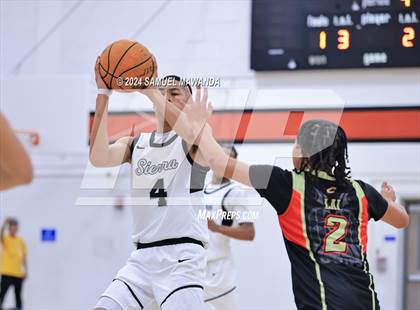 Thumbnail 3 in Sierra Canyon vs Cerritos photogallery.