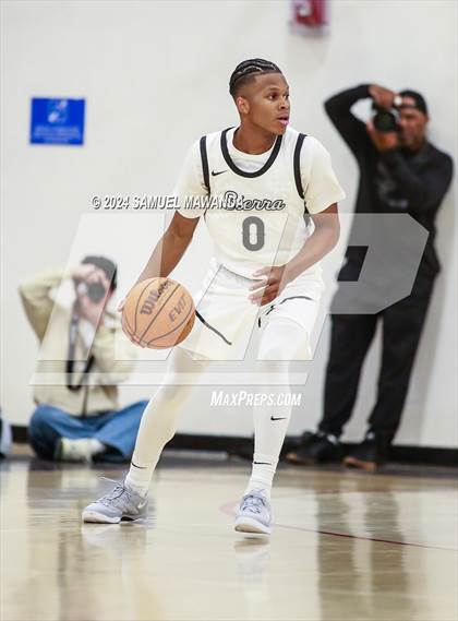Thumbnail 3 in Sierra Canyon vs Cerritos photogallery.
