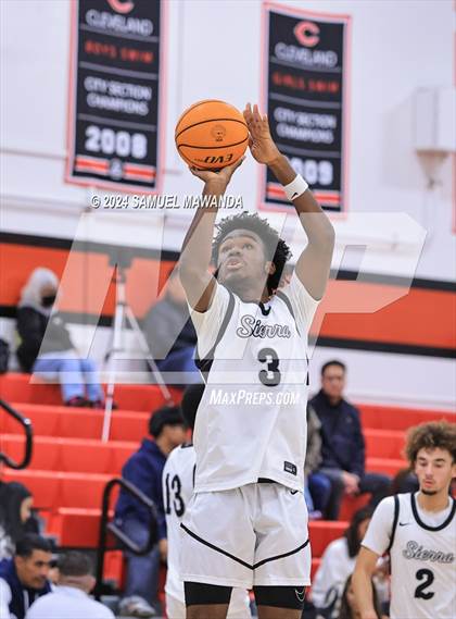 Thumbnail 2 in Sierra Canyon vs Cerritos photogallery.