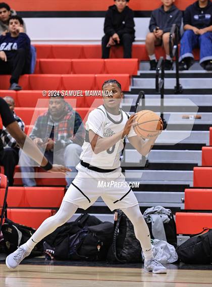 Thumbnail 3 in Sierra Canyon vs Cerritos photogallery.