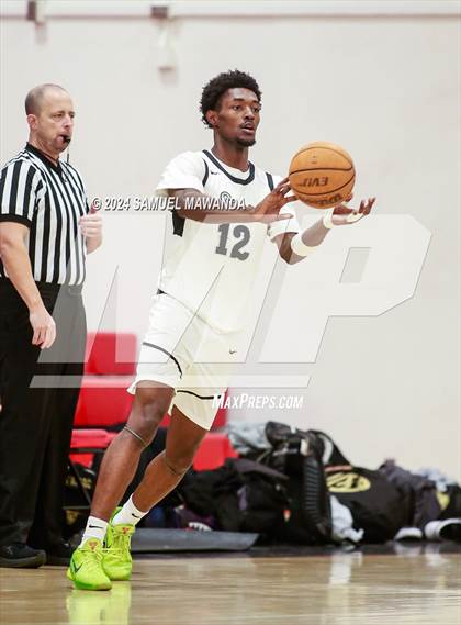 Thumbnail 2 in Sierra Canyon vs Cerritos photogallery.