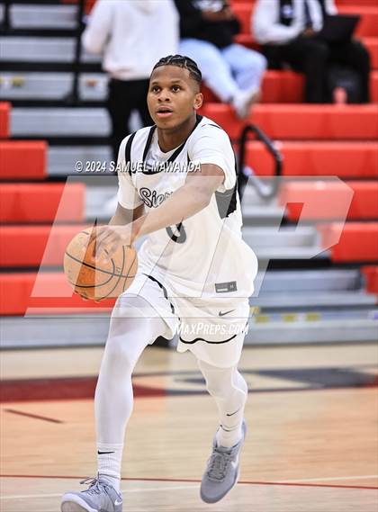 Thumbnail 1 in Sierra Canyon vs Cerritos photogallery.
