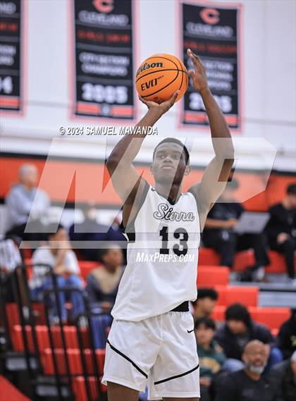 Thumbnail 3 in Sierra Canyon vs Cerritos photogallery.