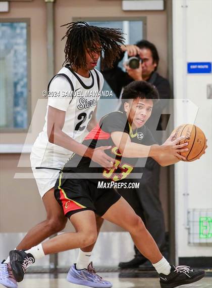 Thumbnail 3 in Sierra Canyon vs Cerritos photogallery.