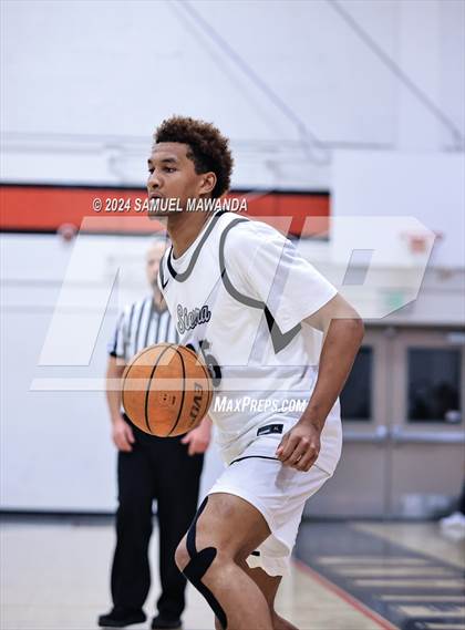 Thumbnail 2 in Sierra Canyon vs Cerritos photogallery.