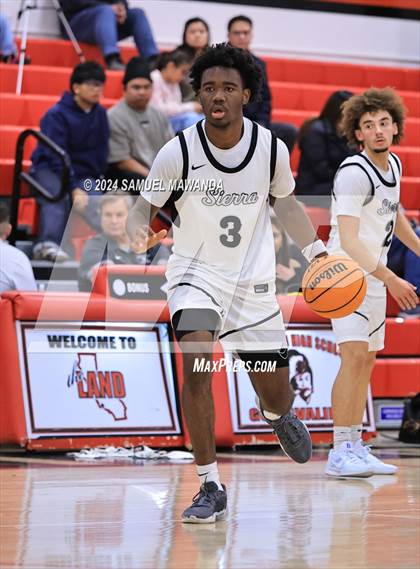 Thumbnail 3 in Sierra Canyon vs Cerritos photogallery.