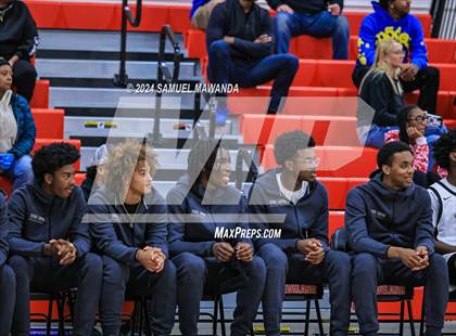 Thumbnail 3 in Sierra Canyon vs Cerritos photogallery.